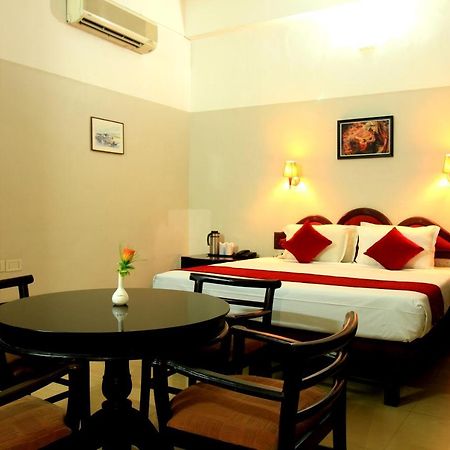 Xavier'S Residency Hotel Kollam Exterior photo